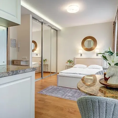 Domillion New Old Town Amber Z1b3 Апартаменты Вильнюс