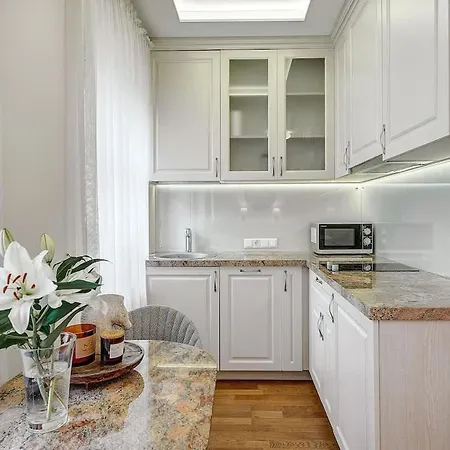 Domillion New Old Town Amber Z1b3