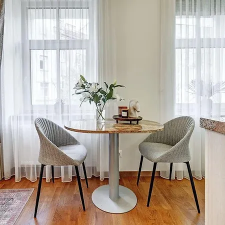 Apartment Domillion New Old Town Amber Z1b3