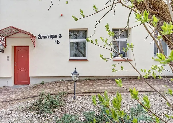 Domillion New Old Town Amber Z1b3